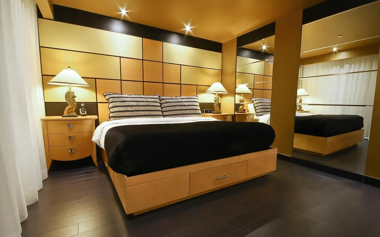 Hotel Quebec Inn  Québec