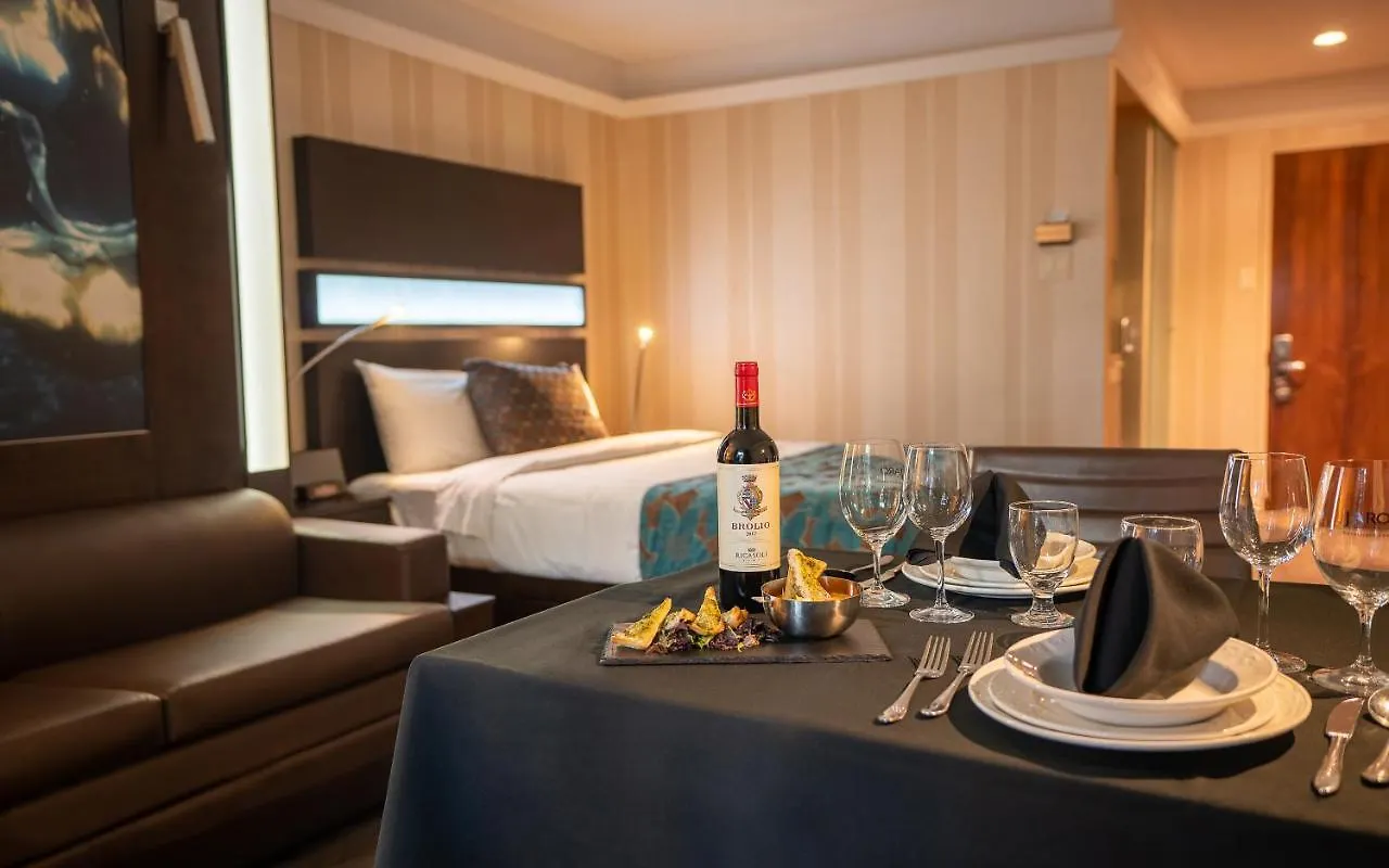 Hotel Quebec Inn  Квебек